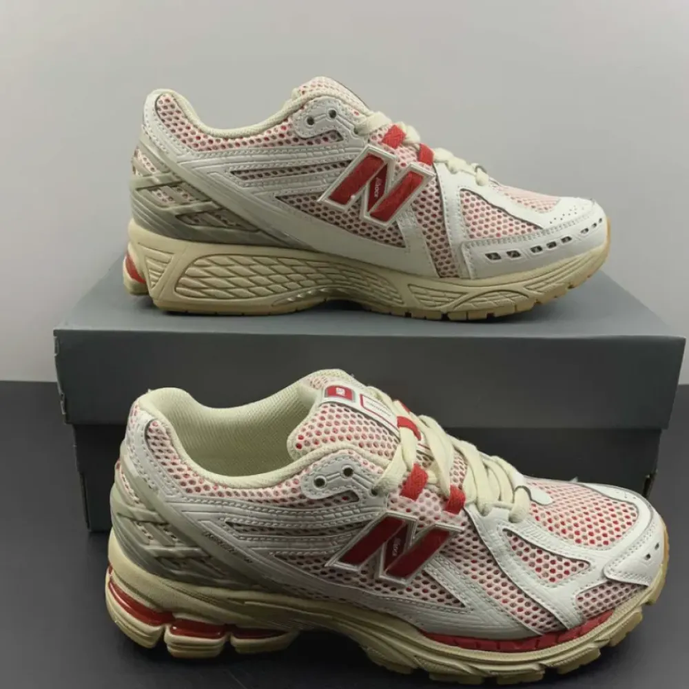New Balance 1906R White/Red  M1906RO