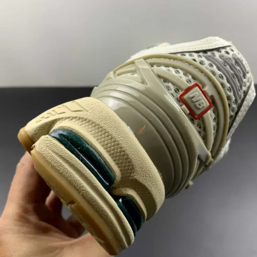 New Balance 1906R White/Green  M1906RQ