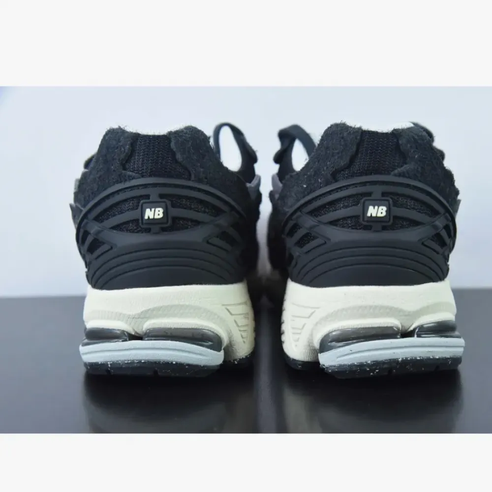 New Balance 1906D Protection Pack “Black”  M1906DD