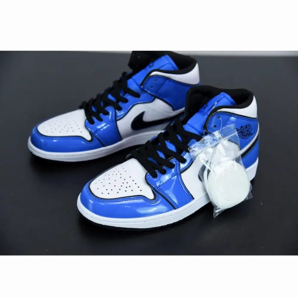 Air Jordan 1 Mid SE Signal Blue/White-Black  DD6834-402