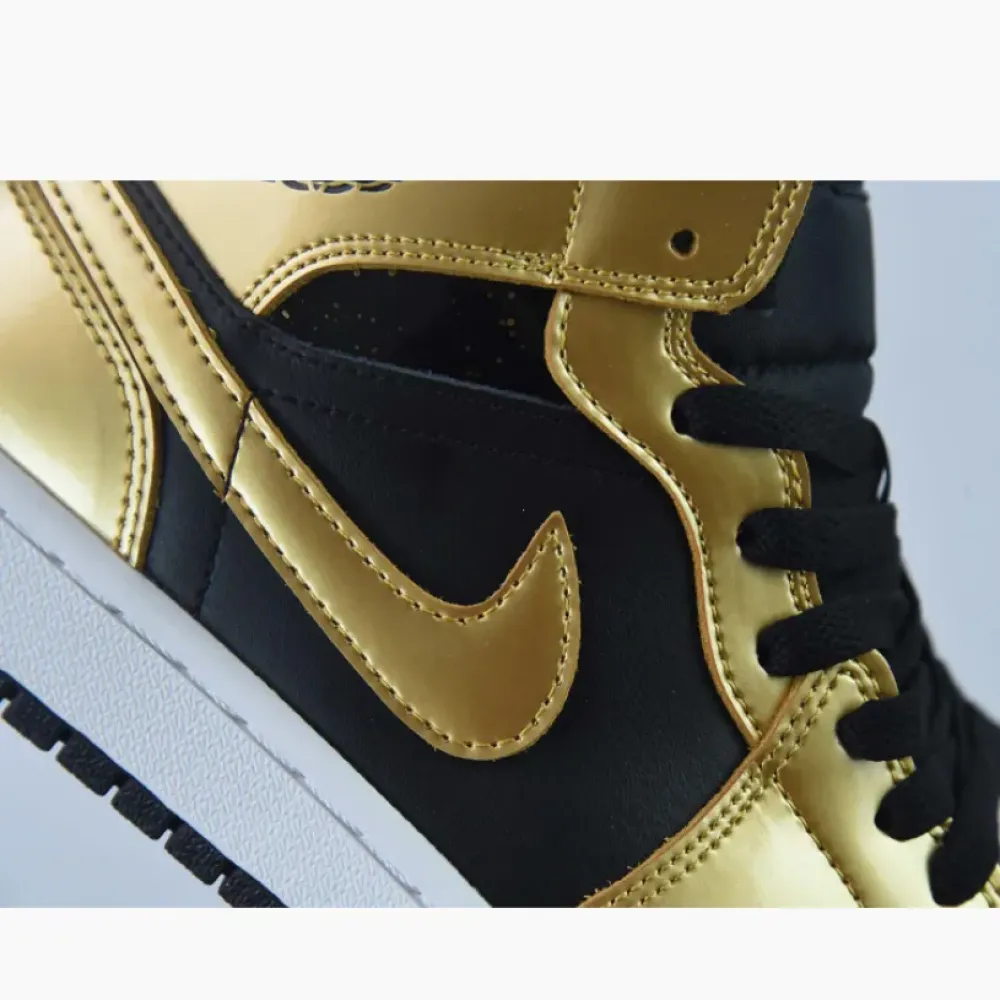 Air Jordan 1 Mid Black/Metallic Gold-White  DR6967-071