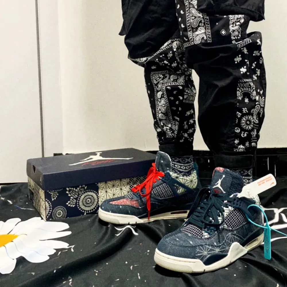 Air Jordan 4 SE Deep Ocean/Sail-Cement Grey-Fire Red CW0898-400