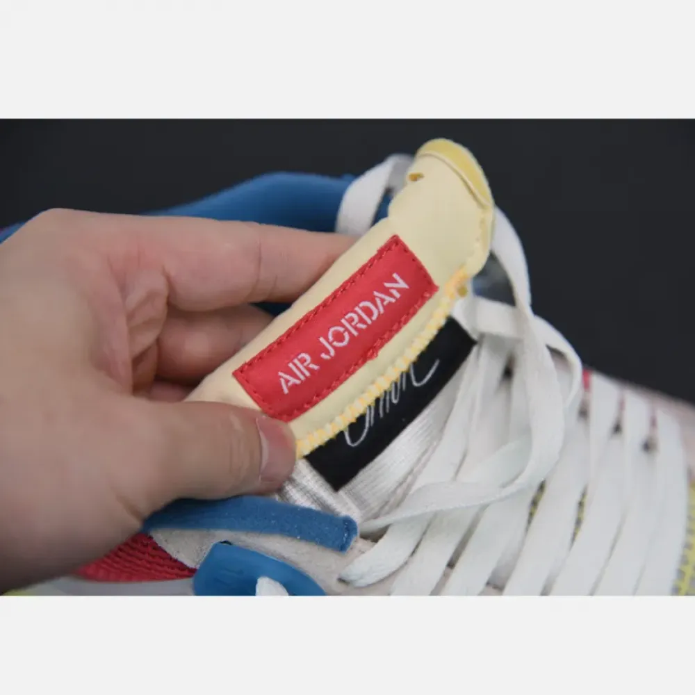 Union x Air Jordan 4 Guava Ice/Light Bone-Blue-Light Fusion Red  DC9533-800