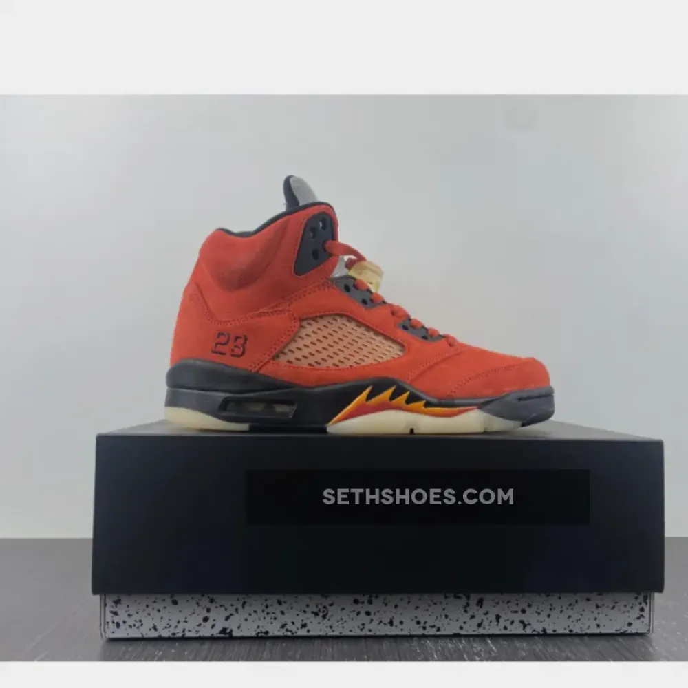 Air Jordan 5 “Mars For Her“ Martian Sunrise/Black-Fire Red  DD9336-800