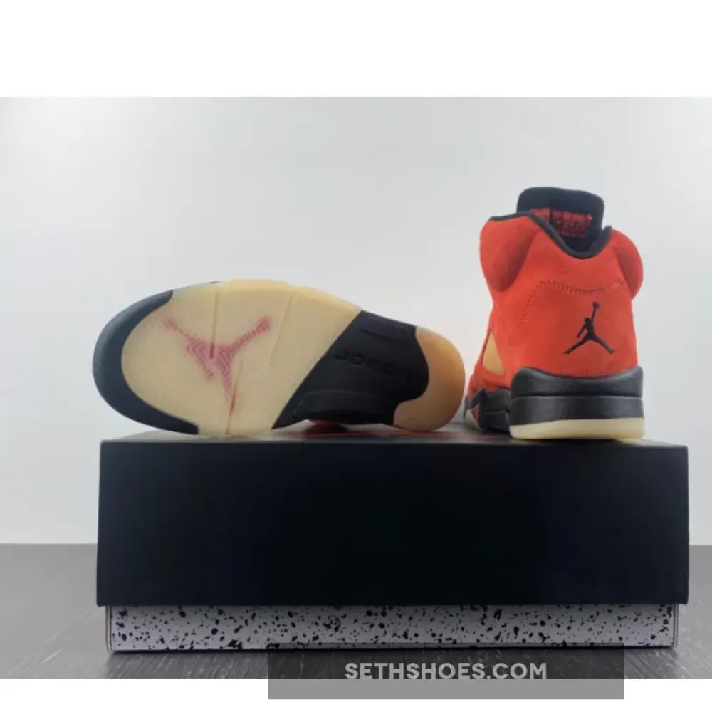 Air Jordan 5 “Mars For Her“ Martian Sunrise/Black-Fire Red  DD9336-800