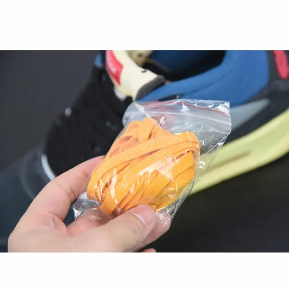 Union x Air Jordan 4 Off Noir/Blue-Light Fusion Red  DC9533-001