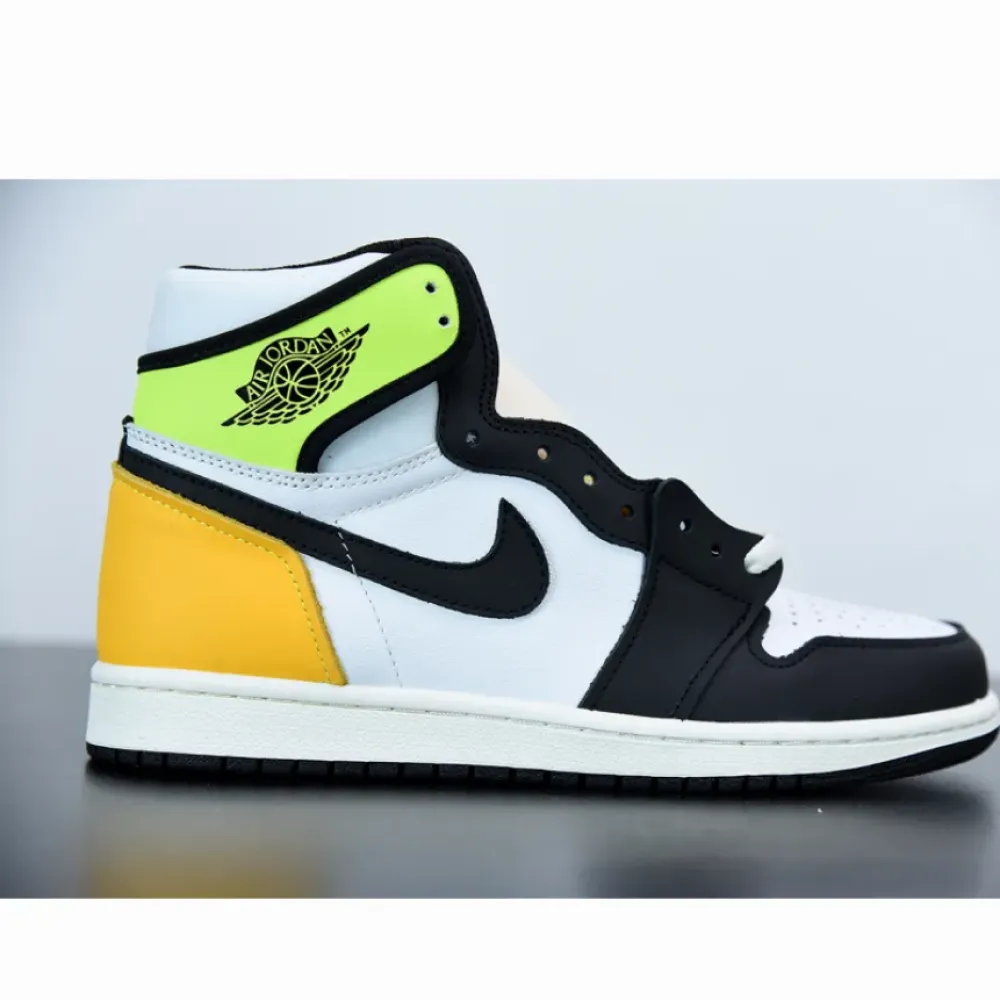 Air Jordan 1 Retro High OG White/Volt/University Gold/Black  555088-118
