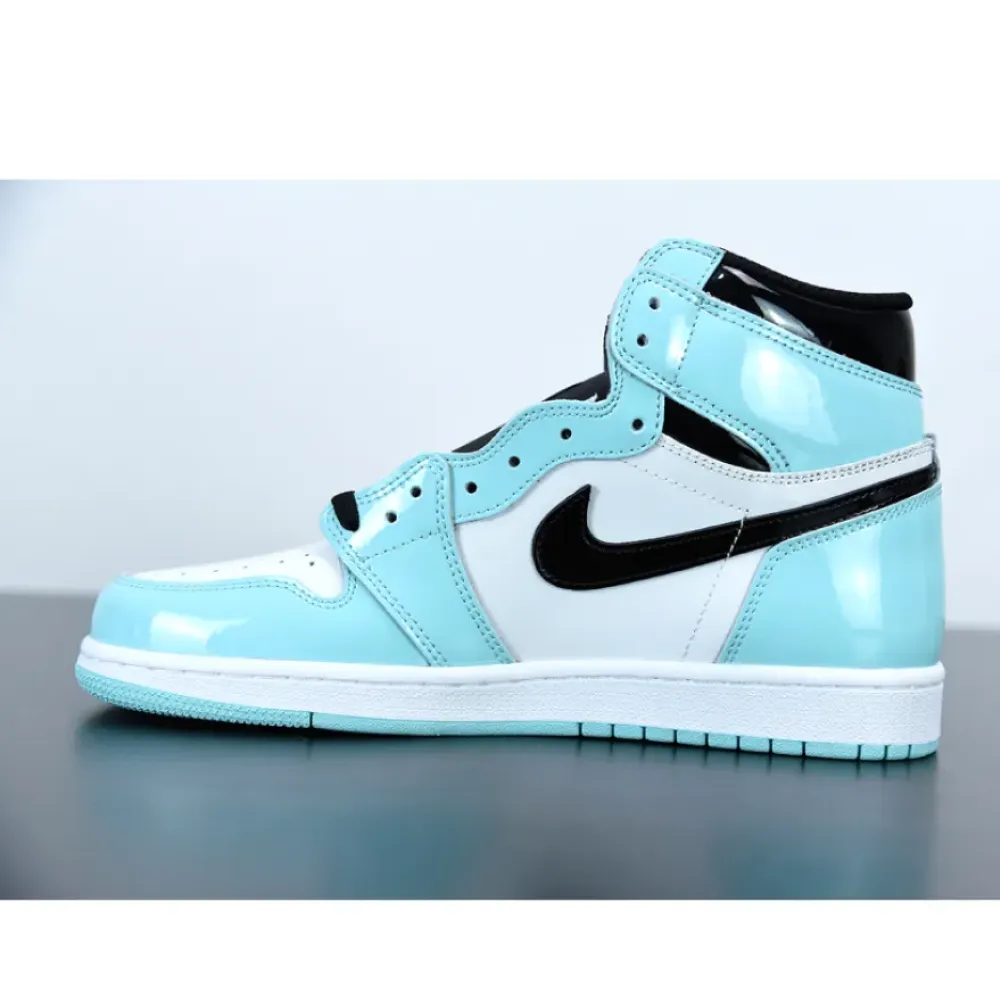 Air Jordan 1 Retro High OG Patent Leather White/Aurora-Black