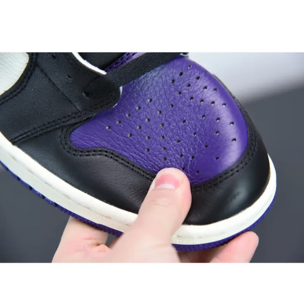 Air Jordan 1 Retro High OG Court Purple/Sail-Black  555088-501
