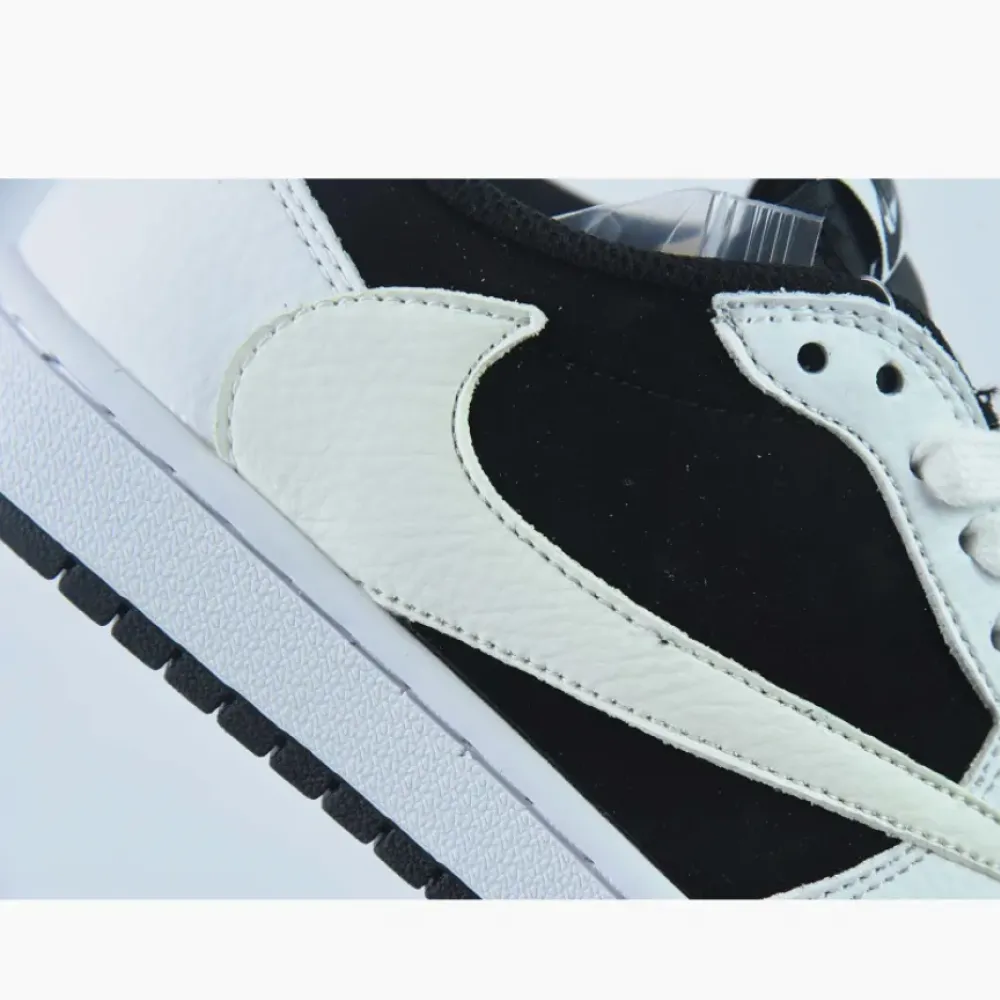 Travis Scott x Air Jordan 1 Low Sail Black