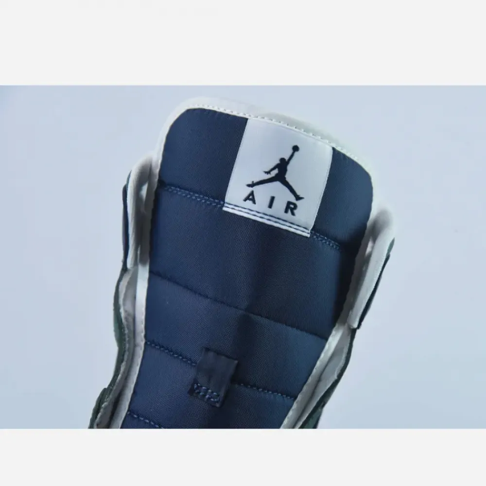 Air Jordan 1 Mid “Seahawks” White Green Navy  DZ5326-300