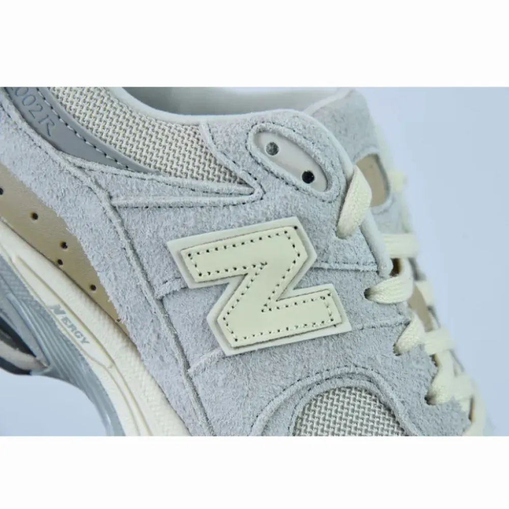 New Balance 2002R Rain Cloud/Angora-Sweet Caramel M2002RSA