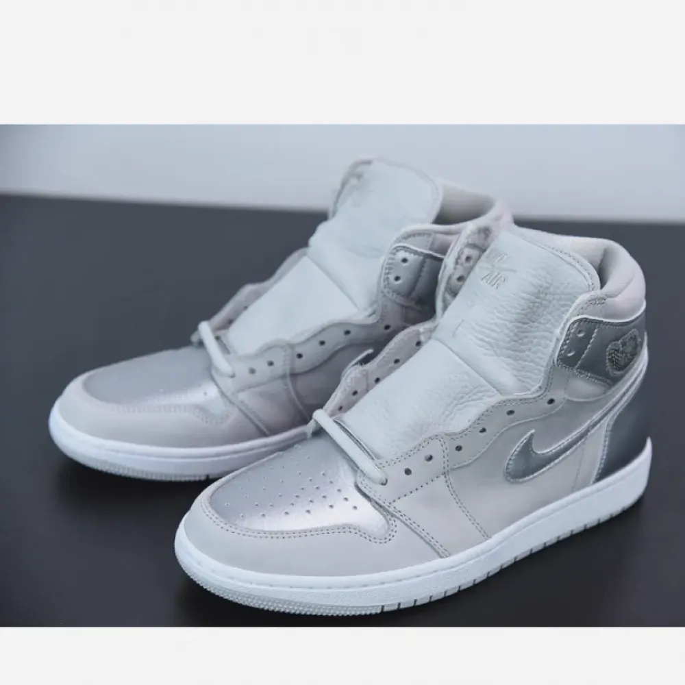 Air Jordan 1 Retro High OG CO.JP “Neutral Grey”  DC1788-029