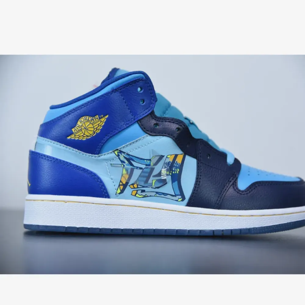Air Jordan 1 Mid “Fly”  917698-201
