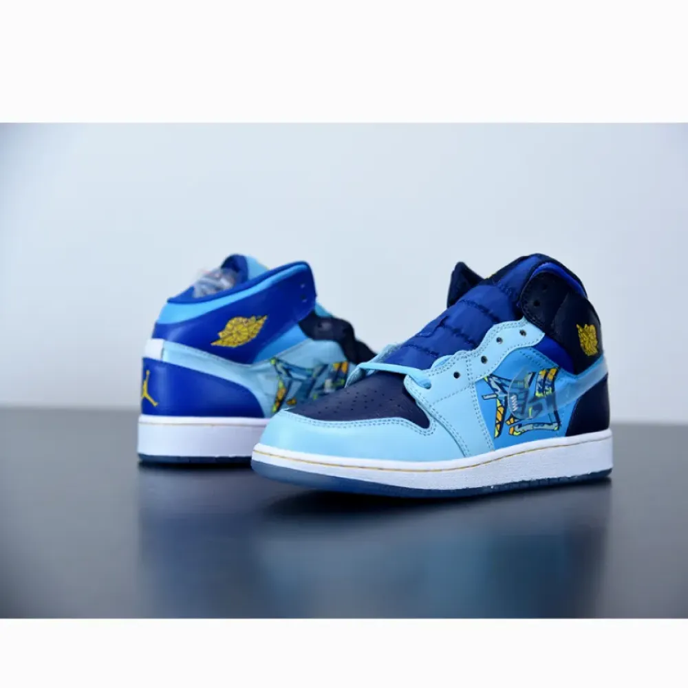 Air Jordan 1 Mid “Fly”  917698-201