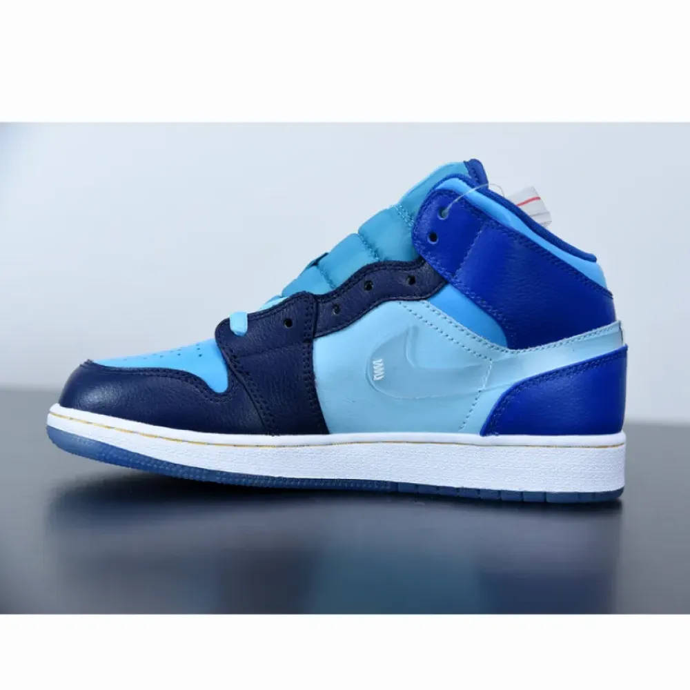 Air Jordan 1 Mid “Fly”  917698-201