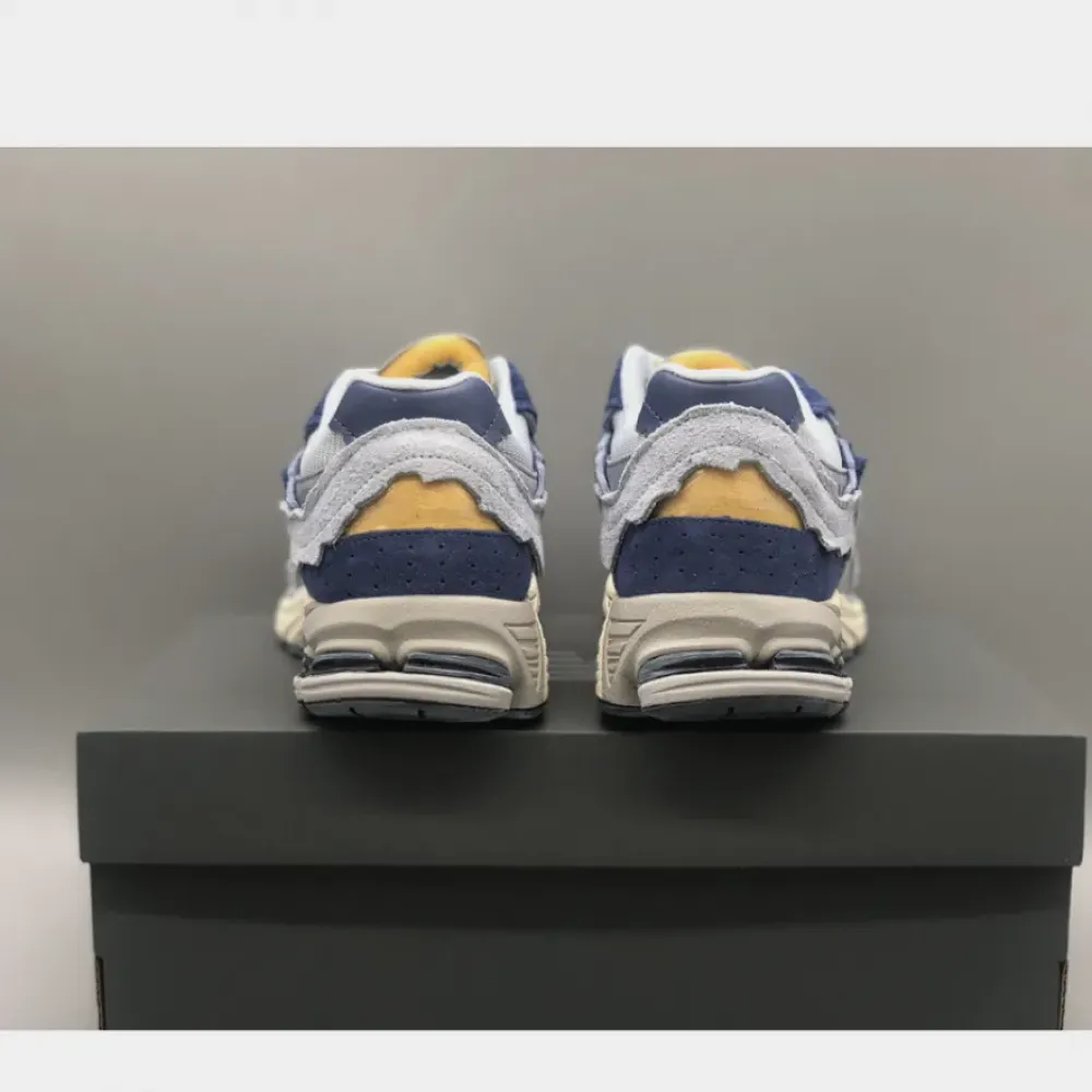 New Balance 2002R “Protection Pack” Purple  M2002RDI