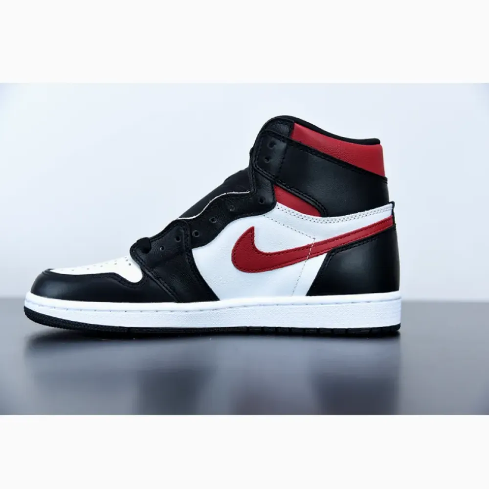 Air Jordan 1 Retro High OG Black/White-Sail-Gym Red 555088-061