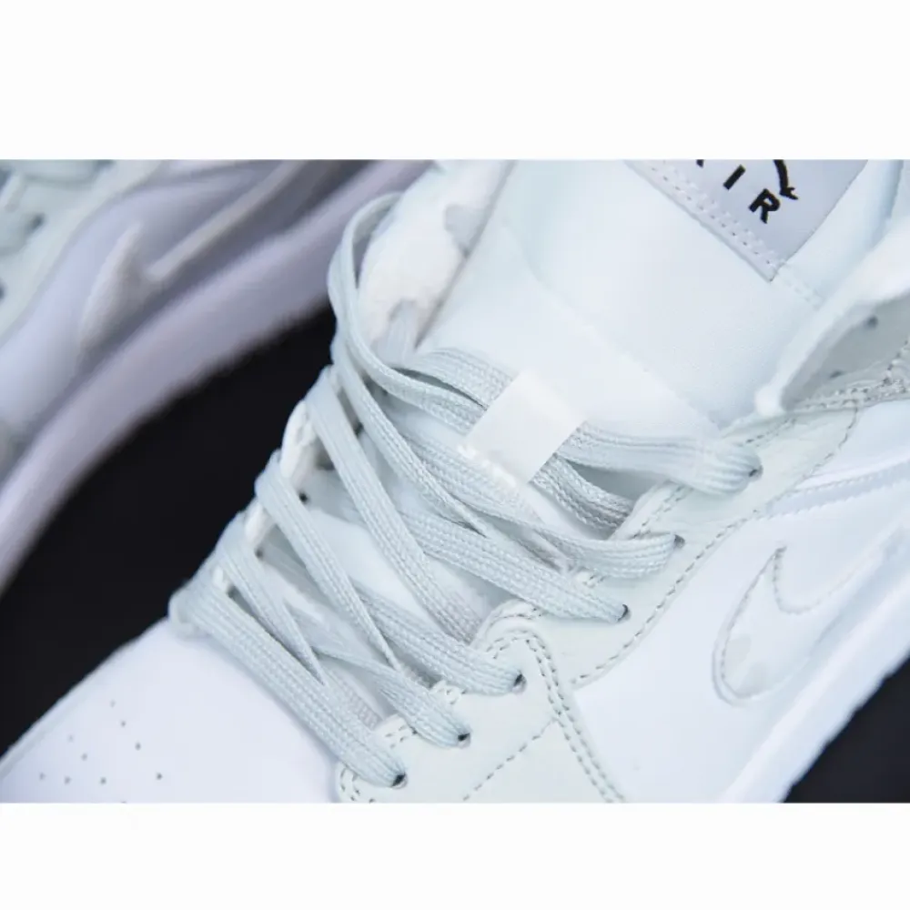 Air Jordan 1 Mid “Grey Camo”  DC9035-100