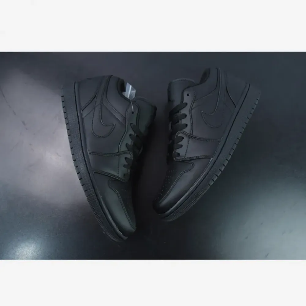 Air Jordan 1 Low Triple Black  553558-093