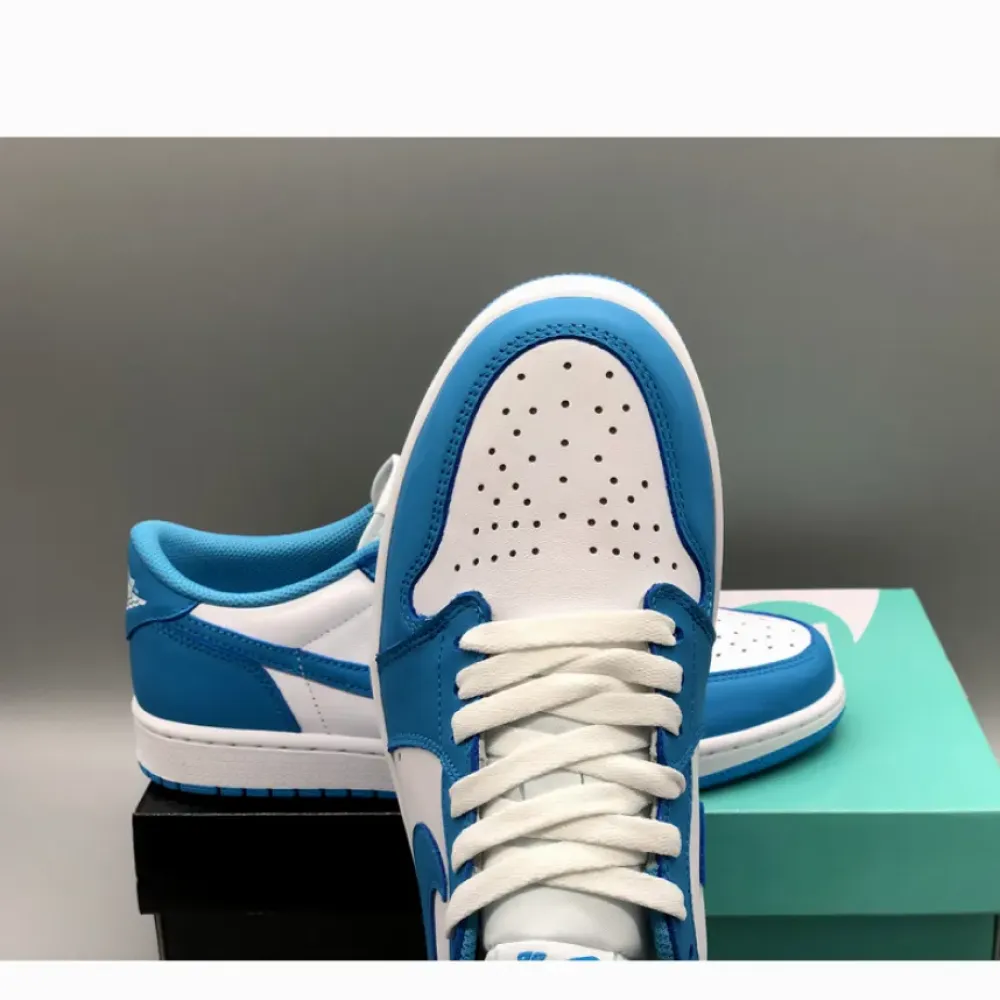 Nike SB x Air Jordan 1 Low “UNC” Dark Powder Blue/White CJ7891-401
