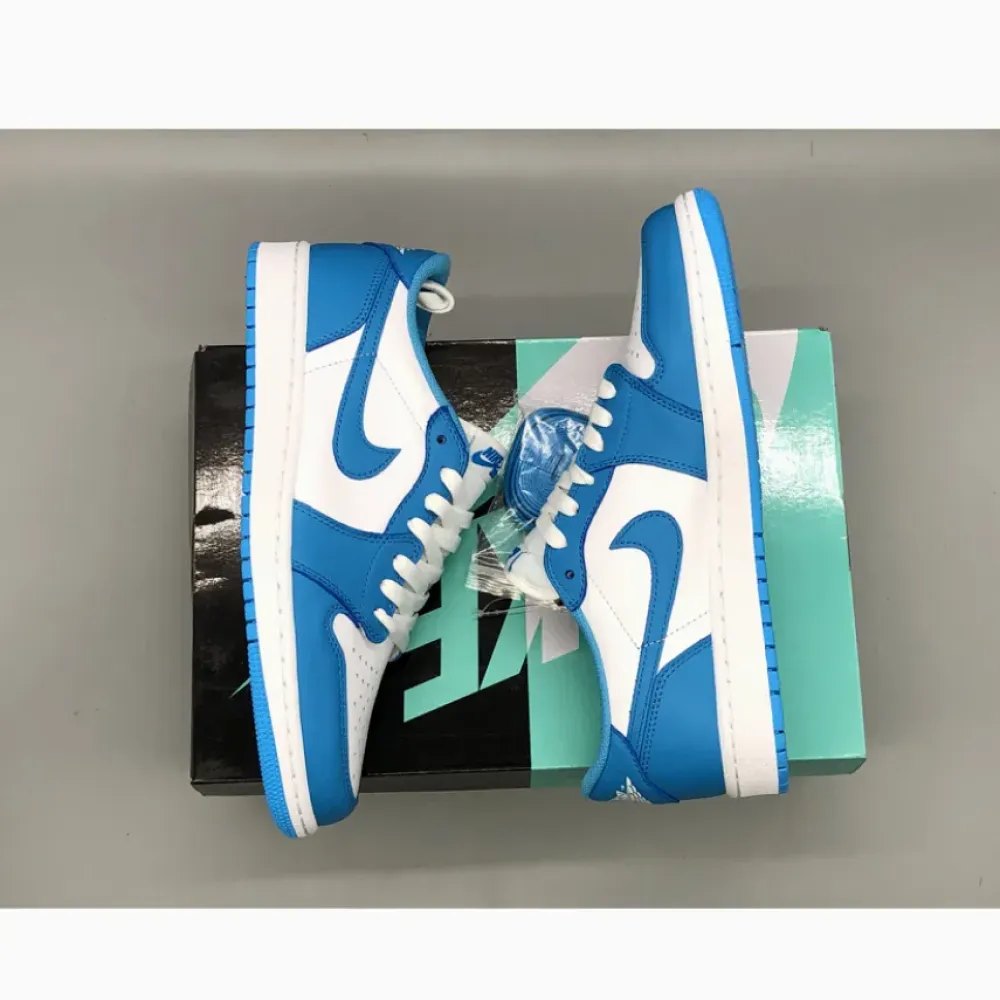 Nike SB x Air Jordan 1 Low “UNC” Dark Powder Blue/White CJ7891-401