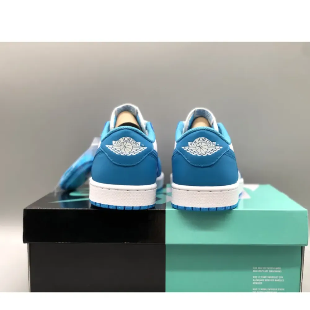 Nike SB x Air Jordan 1 Low “UNC” Dark Powder Blue/White CJ7891-401