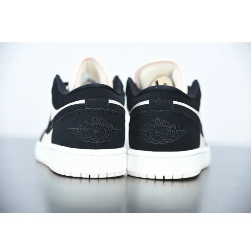 Air Jordan 1 Low WMNS Black/Guava Ice/Sail DC0774-003