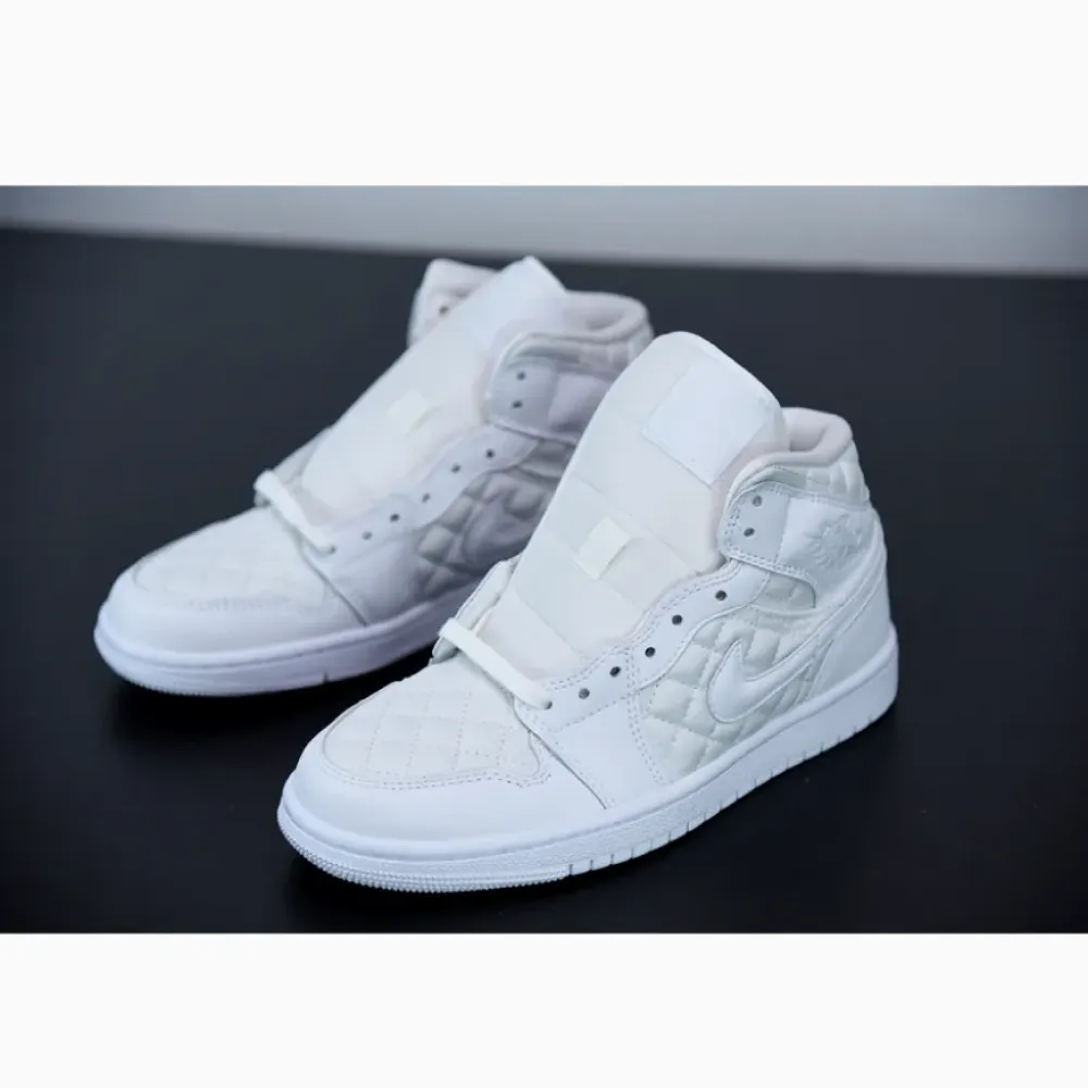 Air Jordan 1 Mid White Quilted  DB6078-100
