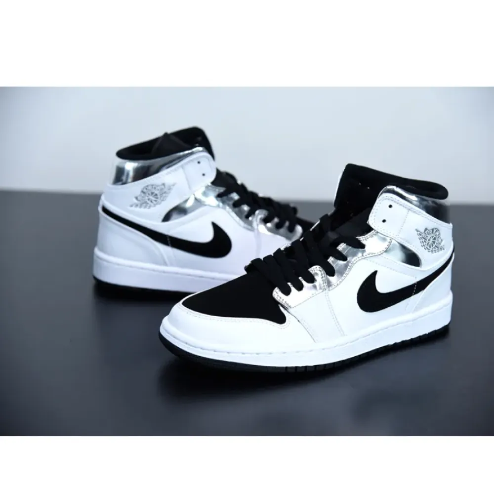 Air Jordan 1 Mid ‘Alternate Think’ White/Silver 554724-121