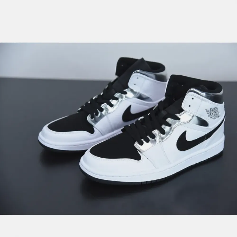 Air Jordan 1 Mid ‘Alternate Think’ White/Silver 554724-121