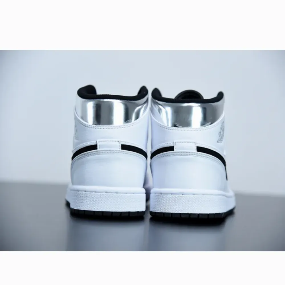 Air Jordan 1 Mid ‘Alternate Think’ White/Silver 554724-121
