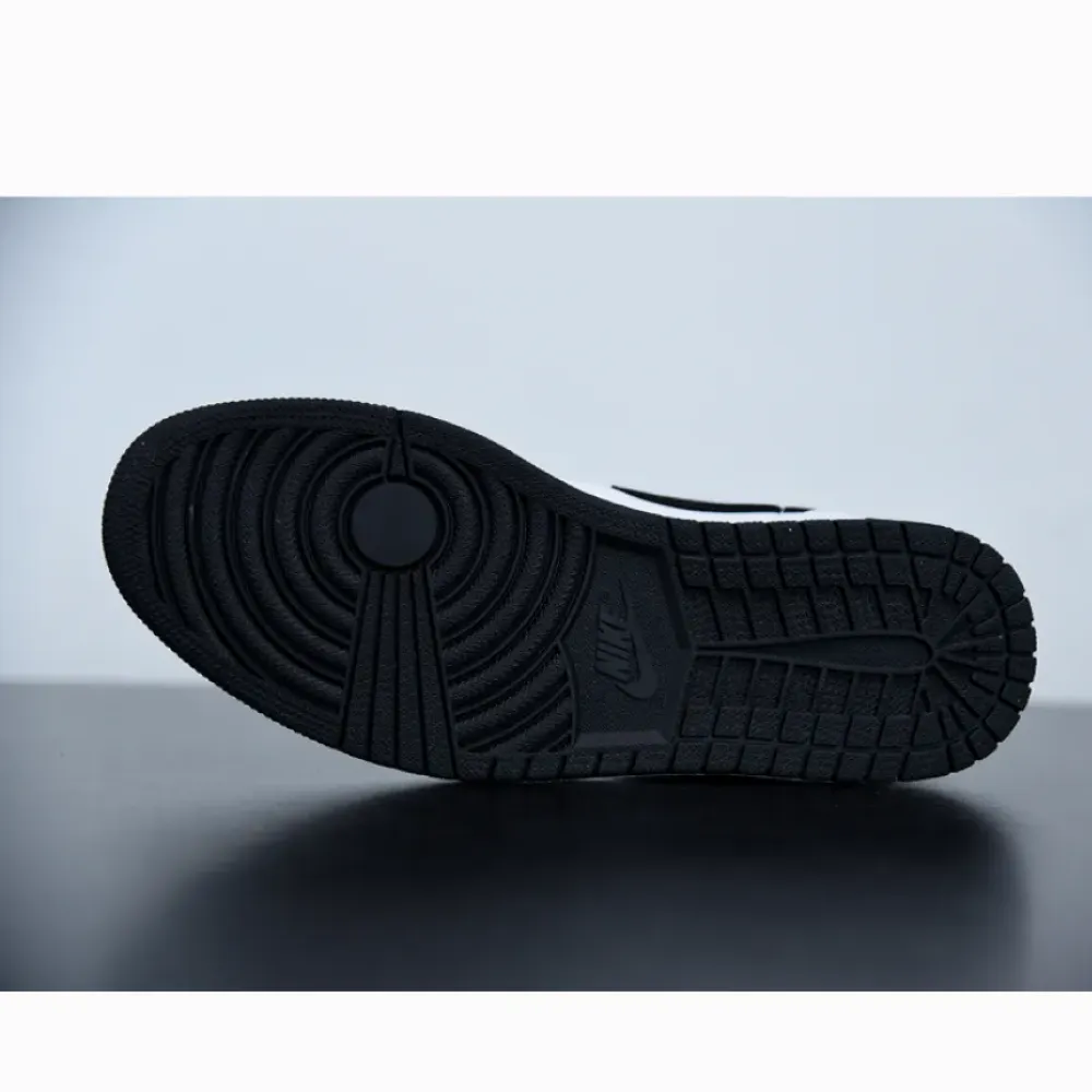 Air Jordan 1 Mid ‘Alternate Think’ White/Silver 554724-121