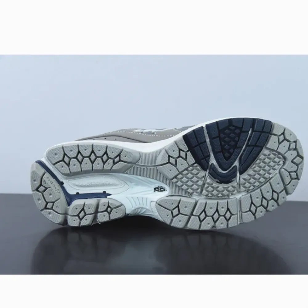 thisisneverthat x New Balance 2002R Grey  M2002RTH