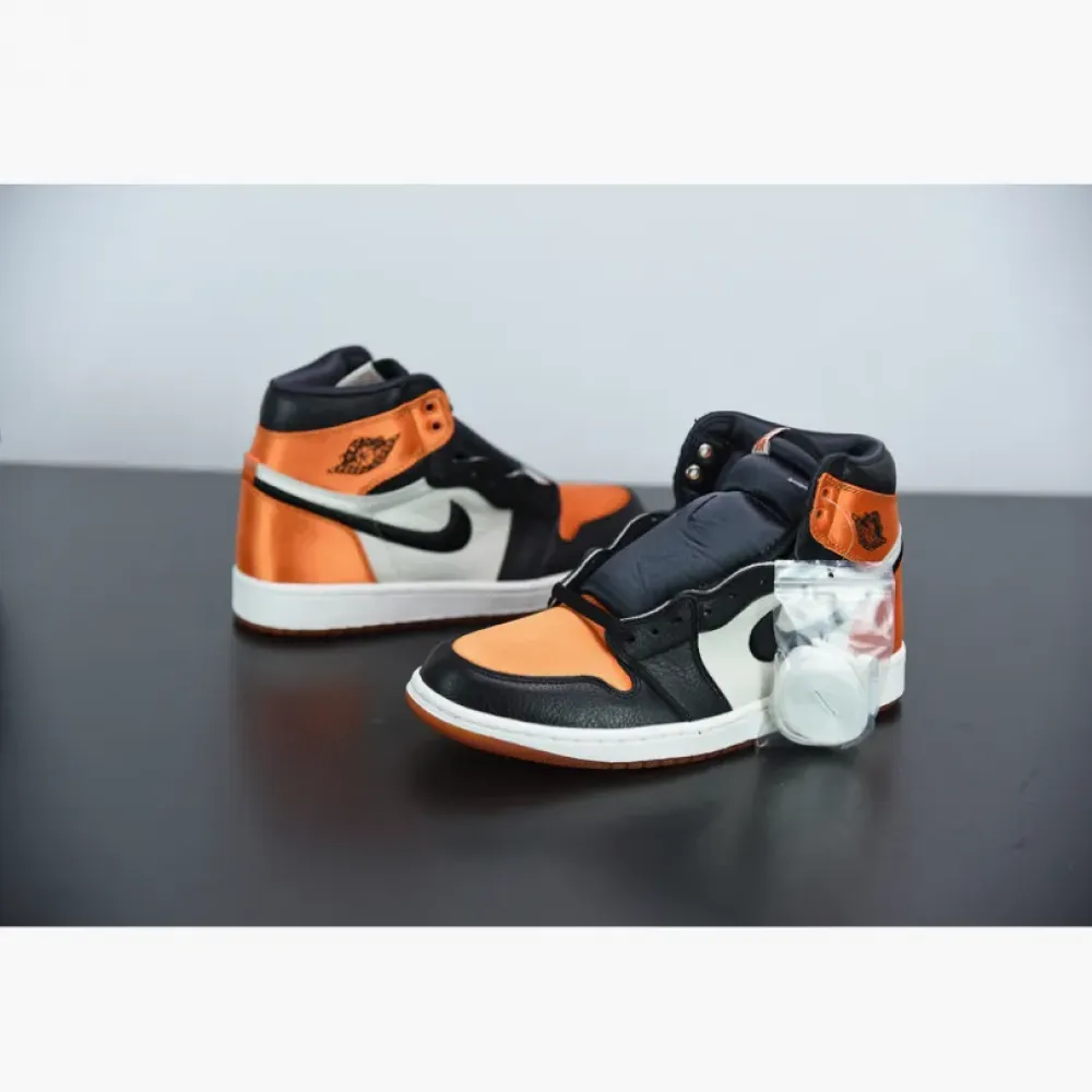 Air Jordan 1 Retro High Satin ‘Shattered Backboard’ Black/Starfish-Sail AV3725-010