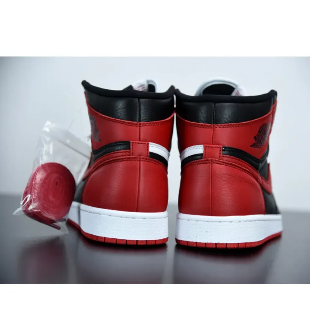 Air Jordan 1 Retro High ‘Homage To Home’ Black/White-University Red 861428-061