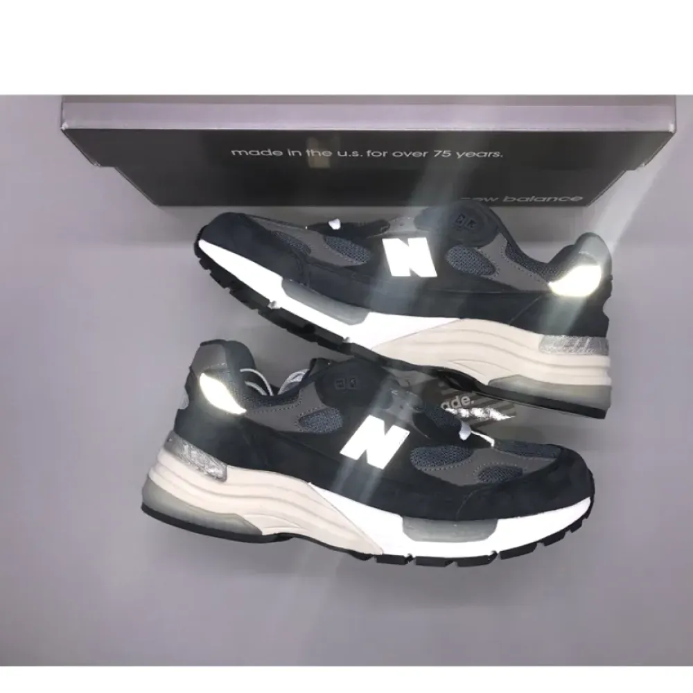 New Balance 992 Navy Grey  M992GG
