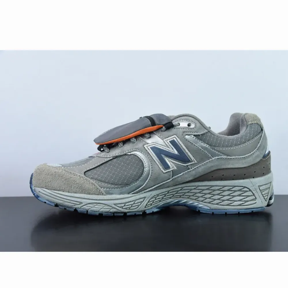 New Balance 2002R Grey Brown  M2002RVA