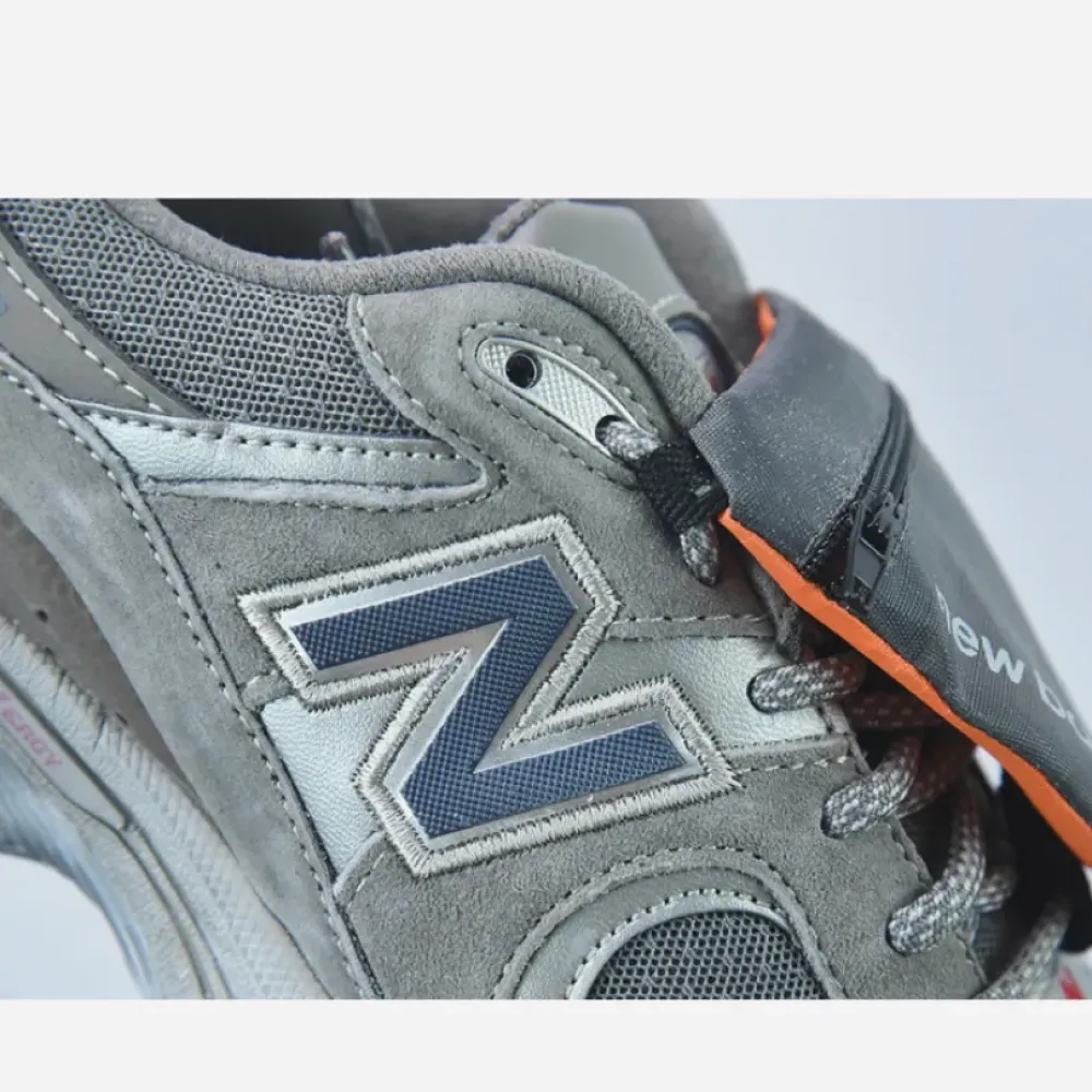 New Balance 2002R Grey Brown  M2002RVA
