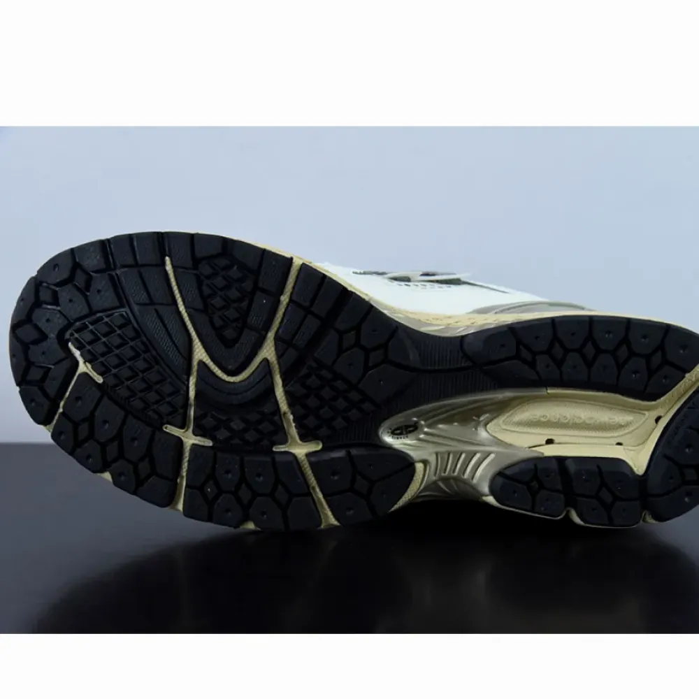 New Balance 1906R White/Grey  M1906RP