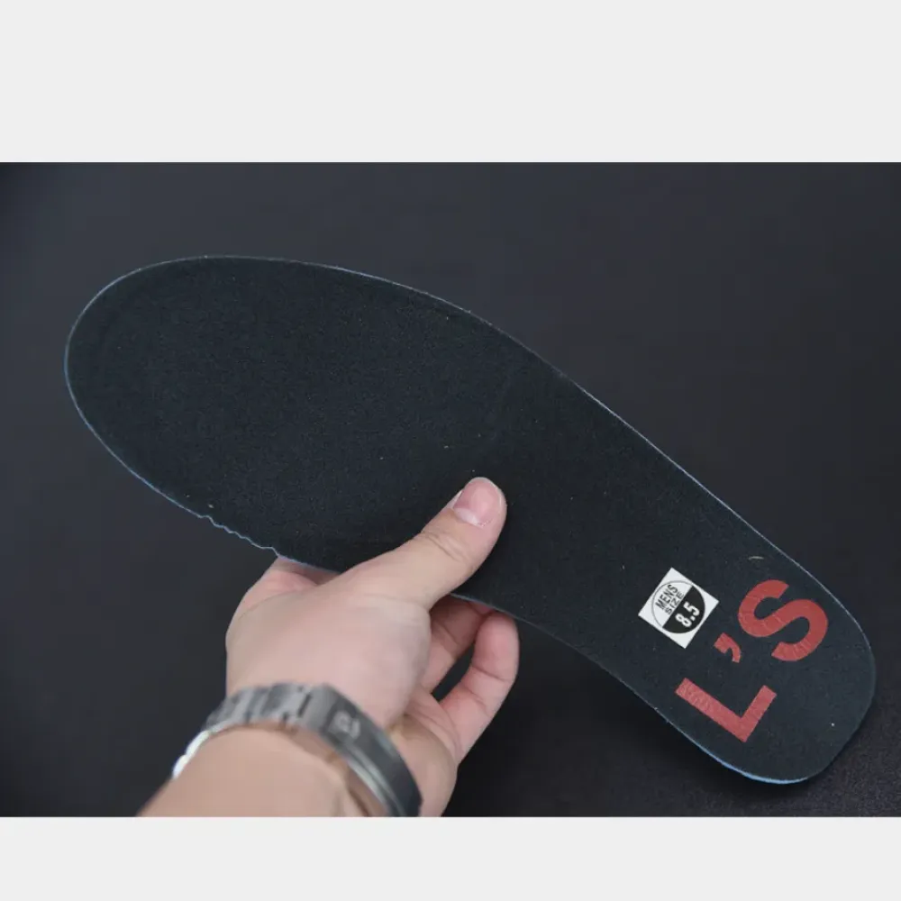 Air Jordan 1 Retro High “Not for Resale” Varsity Red  861428-106