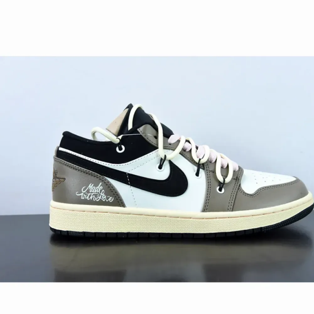Air Jordan 1 Low Brown Mocha White