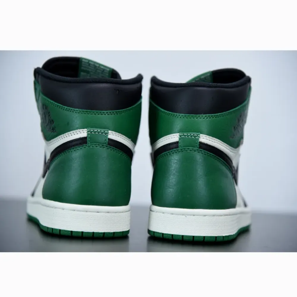 Air Jordan 1 Retro High OG Pine Green/Sail-Black 555088-302