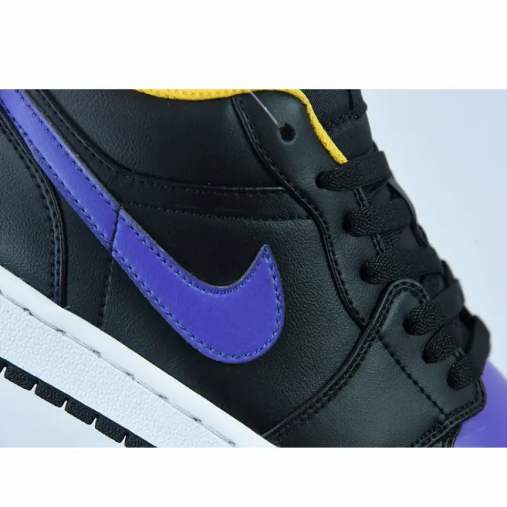 Air Jordan 1 Low Black/Dark Concord-Taxi  553558-075