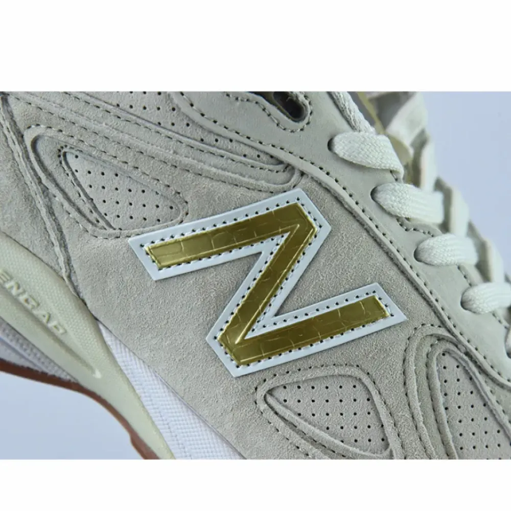 New Balance 990v4 Angora White/Gold  M990AG4