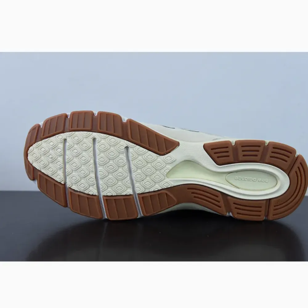 New Balance 990v4 Angora White/Gold  M990AG4