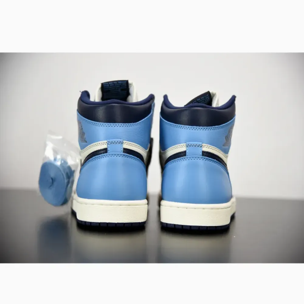 Air Jordan 1 Retro High OG Sail/Obsidian-University Blue 555088-140