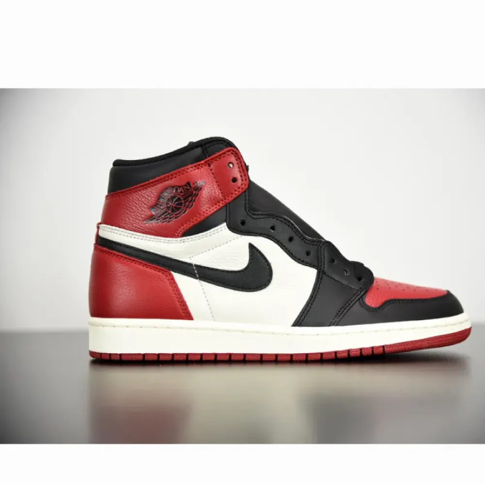 Air Jordan 1 Retro High OG “Bred Toe” Gym Red/Black-Summit White 555088-610