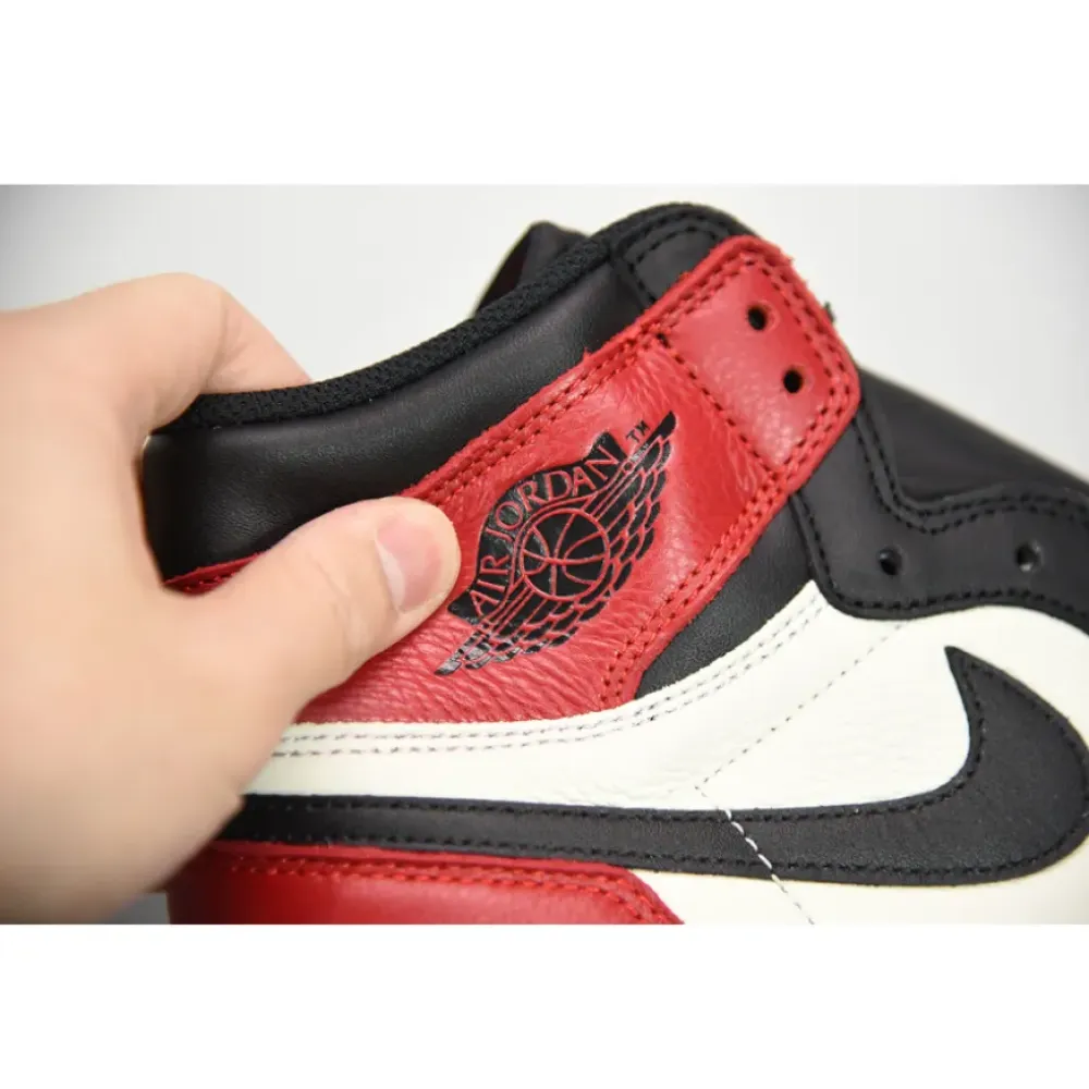 Air Jordan 1 Retro High OG “Bred Toe” Gym Red/Black-Summit White 555088-610