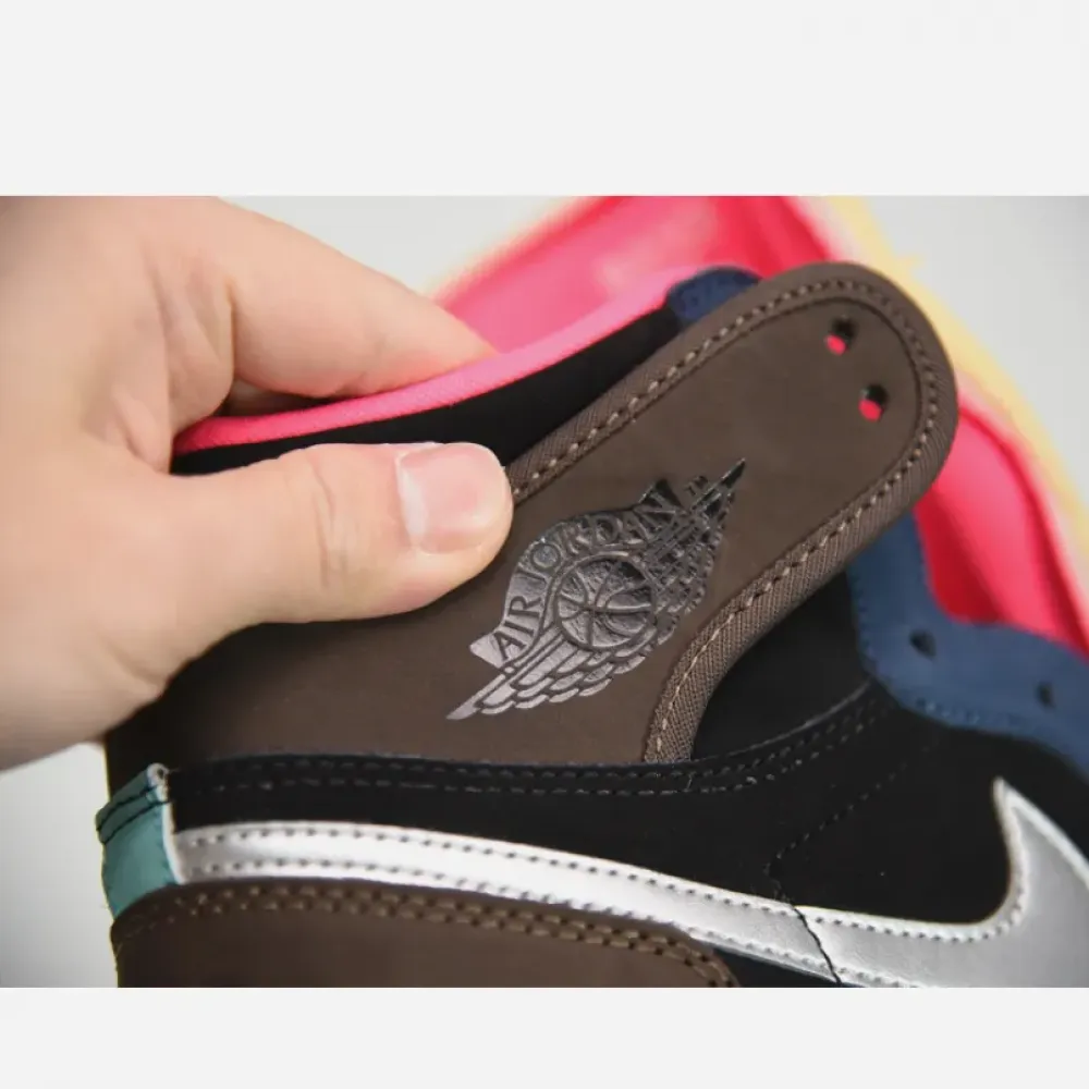 Air Jordan 1 High OG “Bio Hack” Baroque Brown/Black-Laser Orange-Racer Pink 555088-201